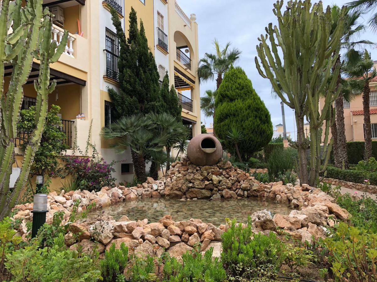 Apartamento Tranquilo, Aldea Del Mar ตอร์เรเวียคา ภายนอก รูปภาพ
